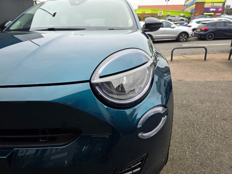 2025 Fiat 600 1.2 Hybrid 48V 5dr eDCT-6 Hatchback Petrol Automatic