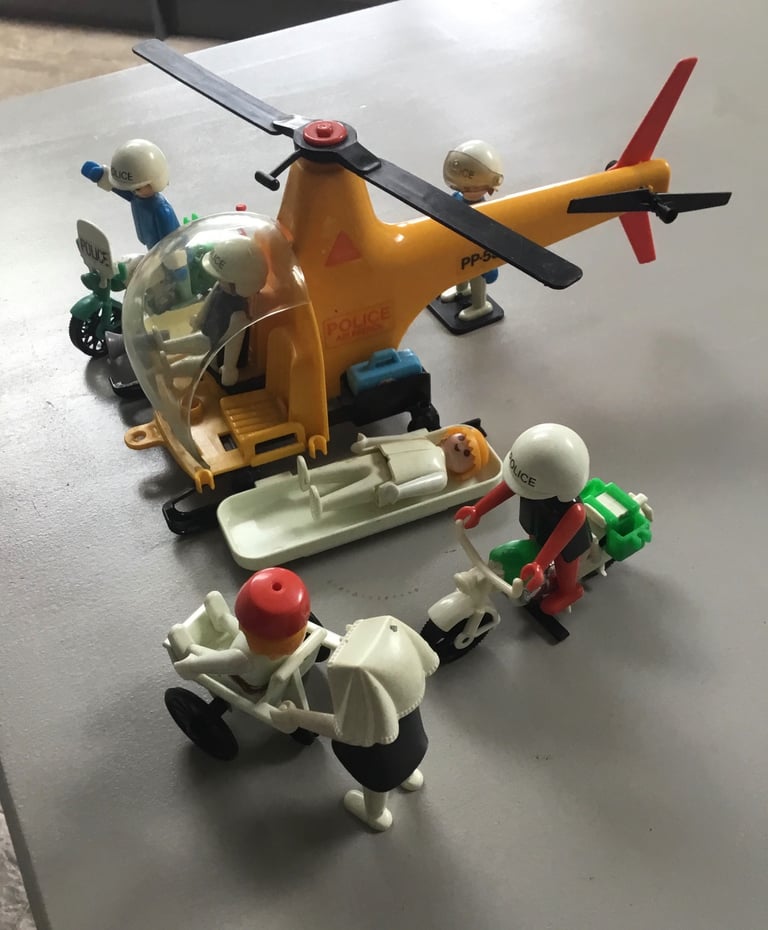 Play people helicopter set