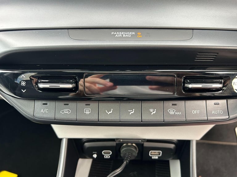 2024 Hyundai BAYON 1.0 T-GDi Ultimate SUV 5dr Petrol DCT Euro 6 (s/s) (100 ps) HATCHBACK Petrol A...