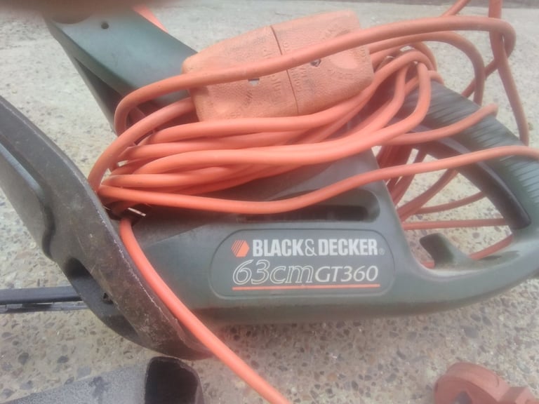 Black & Decker Hedge Trimmer 