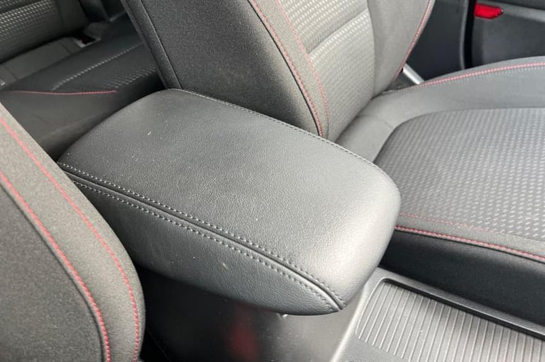 2023 Ford Focus 1.0 EcoBoost ST-Line 5dr ** Sync 4 - Touch Screen Navigation System ** Manu Hatch...