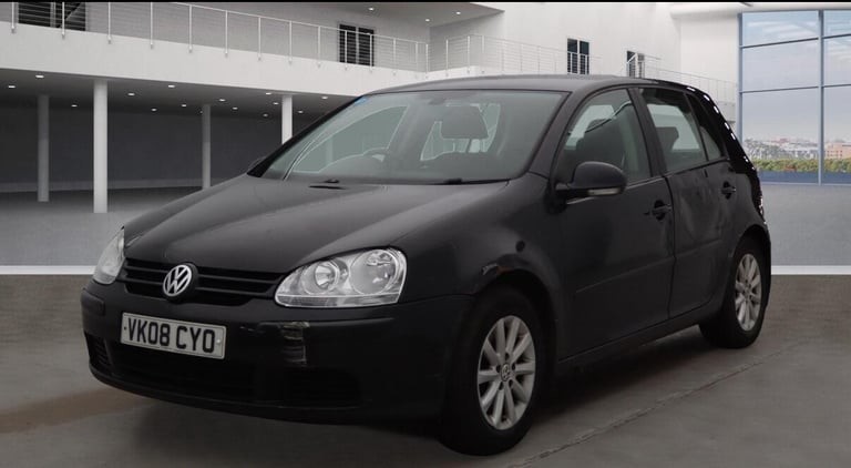 Volkswagen Golf 1.6 FSI Match 5dr Petrol Manual - Image 2