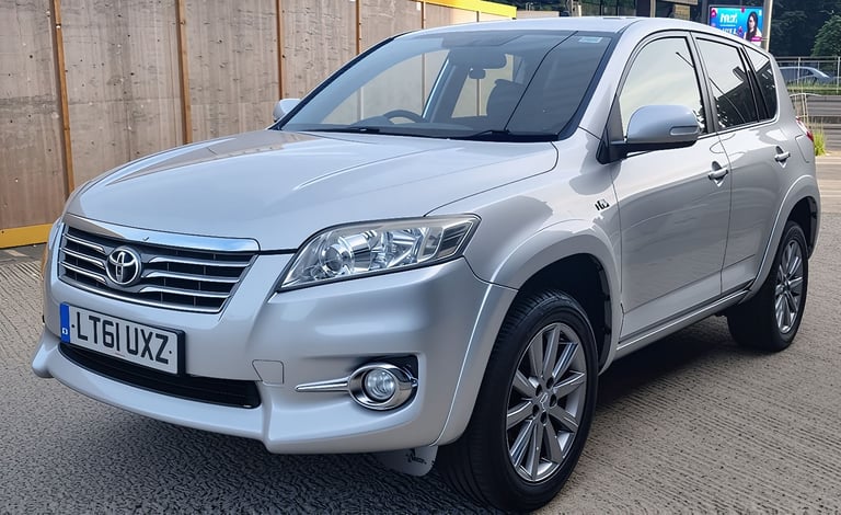 🚙 2012 Toyota RAV4 SR – 2.2 Diesel 4x4 | Automatic | MOT July 2026 ✅