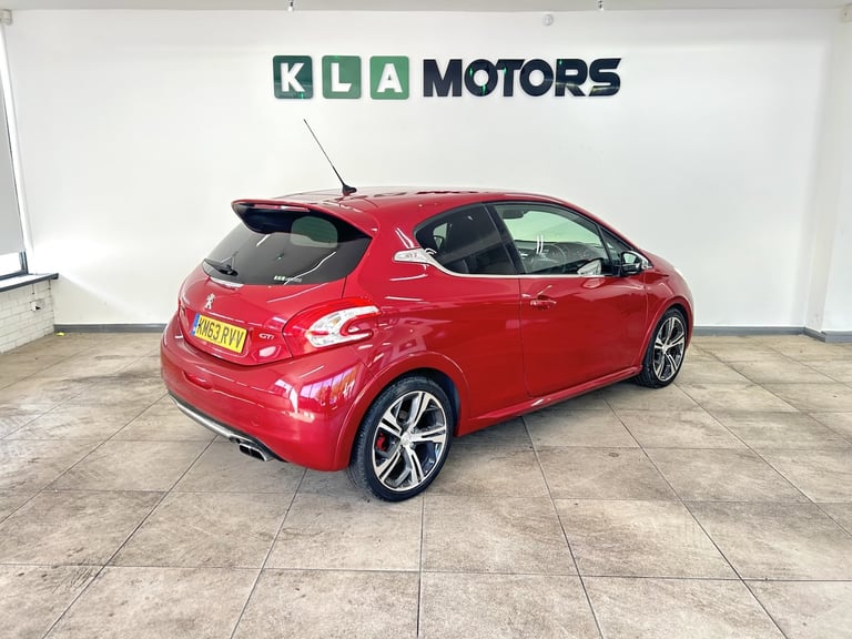 PEUGEOT 208 1.6 THP GTi Red Manual Petrol 2013