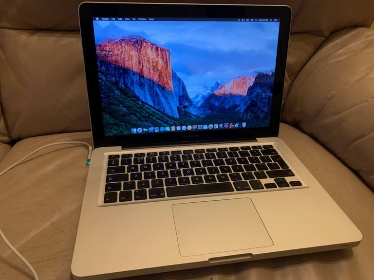 image for Home Studio MacBook Pro 13.3" Music Production