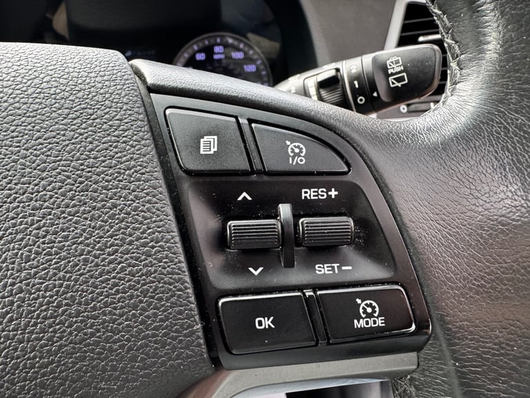 2017 Hyundai TUCSON 1.7 CRDi Blue Drive Premium 5dr 2WD SUV Diesel Manual