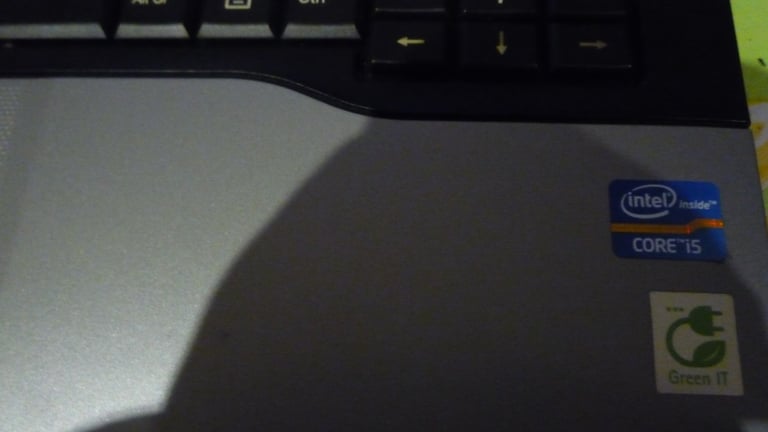 FUJITSU Lifebook S752 14" i5 8GB 128GB SSD Laptop, Opened to offers.
