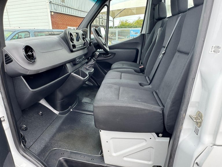 2021 Mercedes-Benz Sprinter 2.0 315 CDI Progressive RWD L3 Euro 6 (s/s) 2dr CHASSIS CAB Diesel Ma...