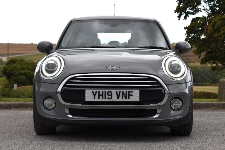 2019 MINI Hatch 1.5 Cooper Exclusive II 5dr Auto HATCHBACK PETROL Automatic