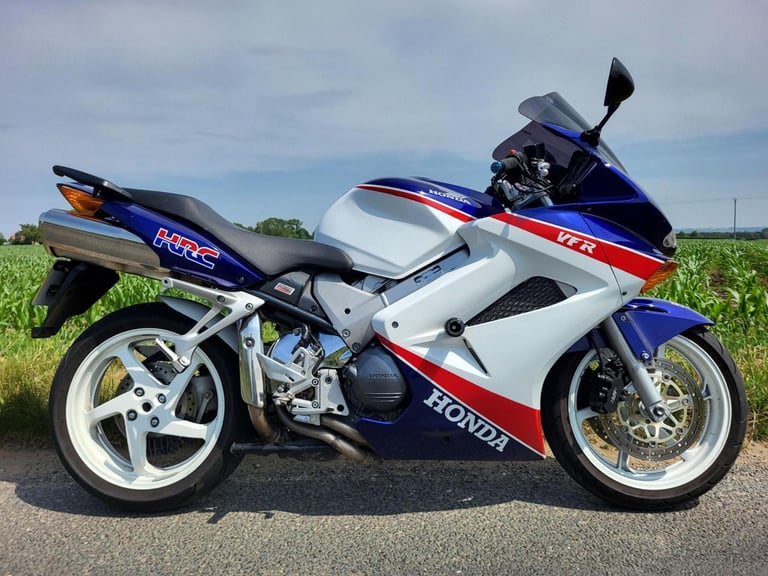2004 54 HONDA VFR 800-5 HRC COLOURS VFR800 VTEC SPORTS TOURER NEW MOT