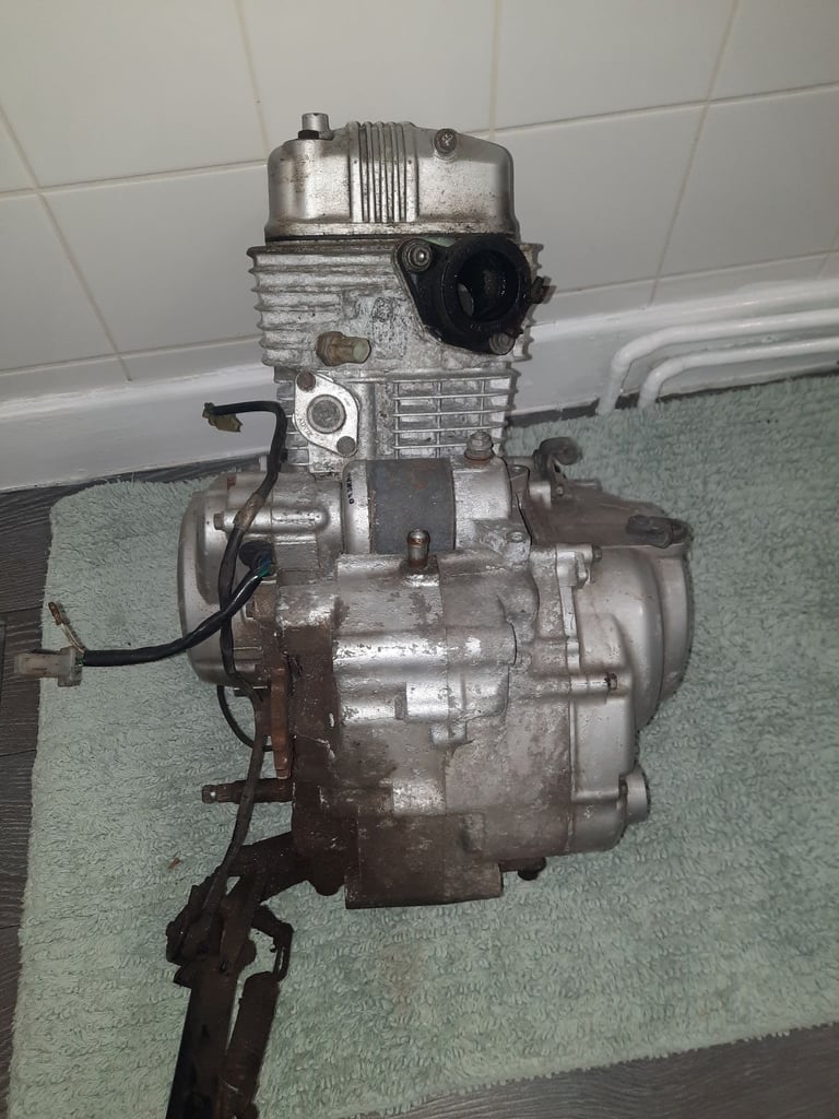 Bargain price Replacment Honda cbf 125 engine and starter motor 