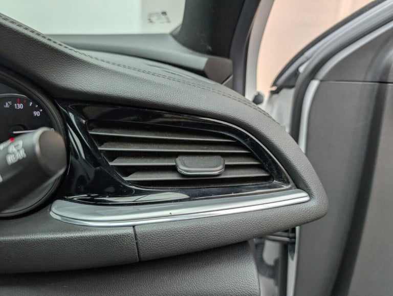 2021 Vauxhall Insignia 1.5 Turbo D Ultimate Nav Grand Sport 5dr Diesel Manual Euro 6 (s/s) (122 p...