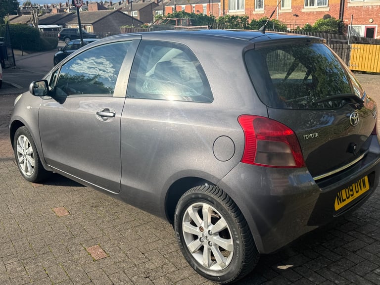 Toyota, YARIS, Hatchback, 2009, Manual, 1296 (cc), 3 doors