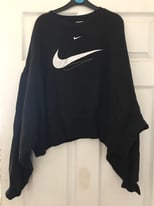 Ladies loose fit oversized Nike jumper size M 