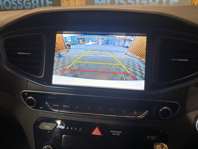 2018 Hyundai IONIQ 1.6 h-GDi Premium DCT Euro 6 (s/s) 5dr HATCHBACK Petrol/Electric Hybrid Automatic