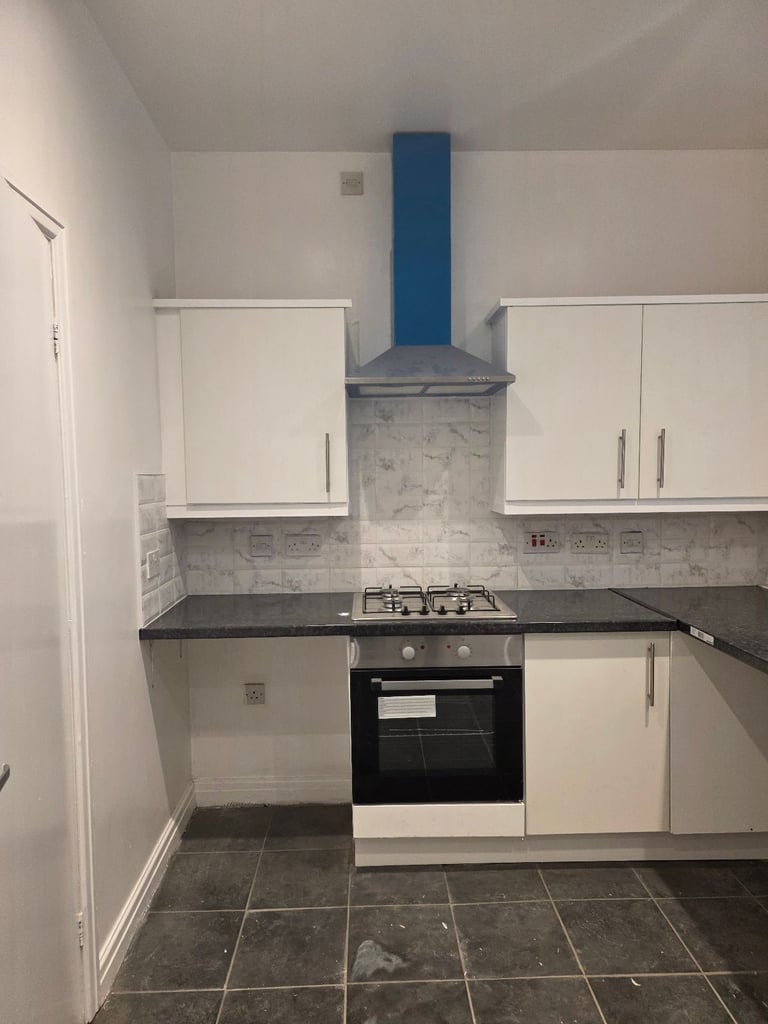 3 Bedroom Semi-Detached House in Liverpool, L9