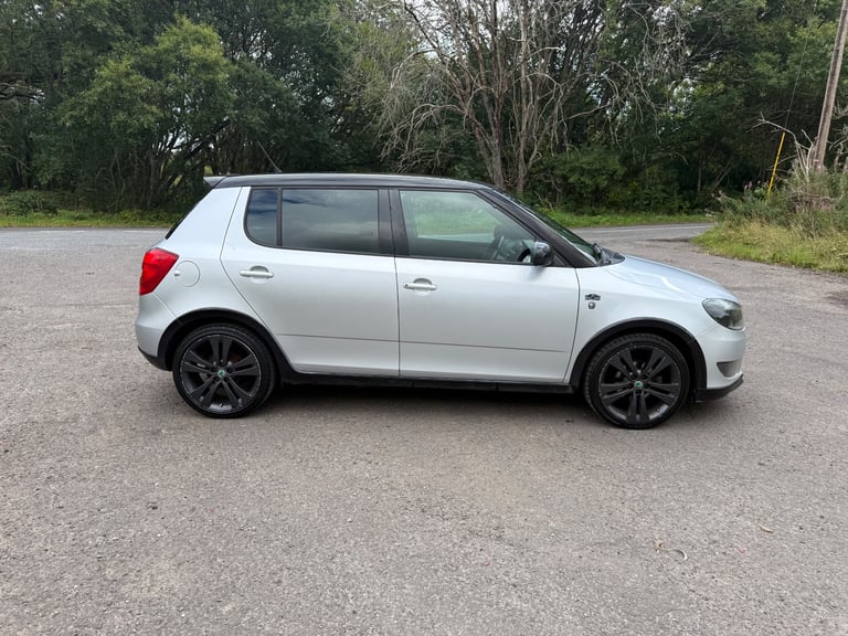 Skoda, FABIA, Hatchback, 2013, Manual, 1197 (cc), 5 doors