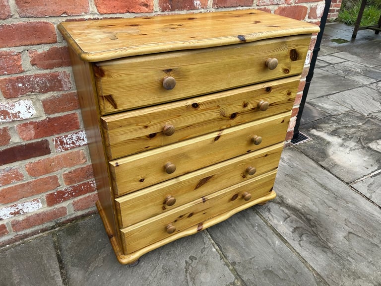 Solid Pine Chest of Drawers for Upcycling Project / Painting - Good Condition 