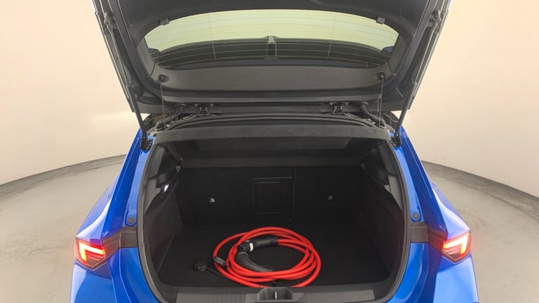 2023 Vauxhall Astra 54kWh Ultimate Hatchback 5dr Electric Auto (156 ps) Hatchback Electric Automatic