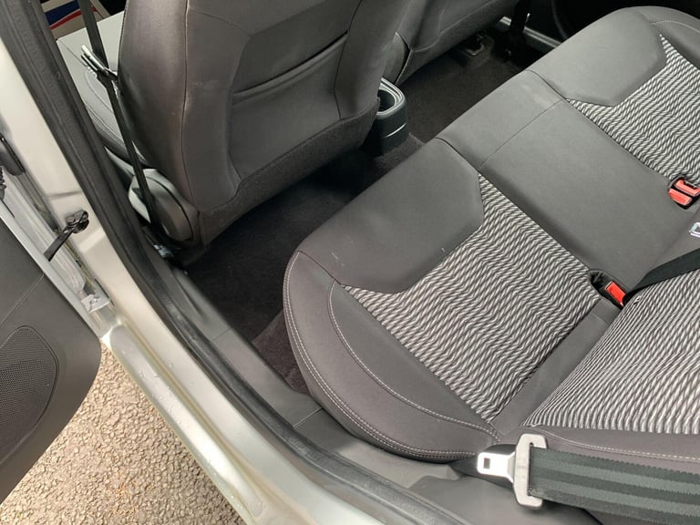 2019 Ford Ka+ 1.2 Ti-VCT Zetec Euro 6 (s/s) 5dr HATCHBACK Petrol Manual