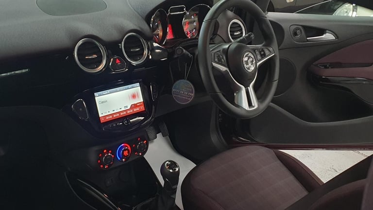 VAUXHALL ADAM 1.4 GLAM * GENUINE 19,000 MILES * FSH* 1 OWNER* AMAZING CAR 