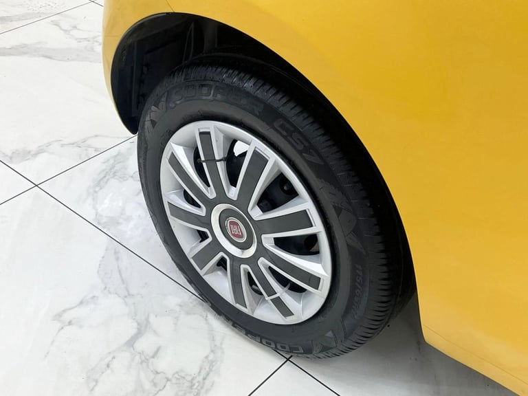 2017 Fiat 500 1.2 Pop Hatchback 3dr Petrol Manual Euro 6 (s/s) (69 bhp) Hatchback Petrol Manual