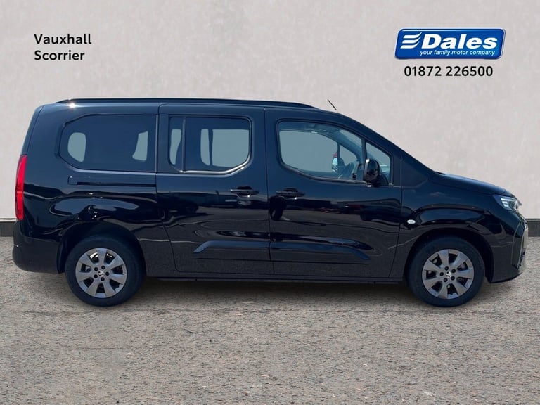 2024 Vauxhall Combo Ultimate XL 5 seat Estate Electric Automatic