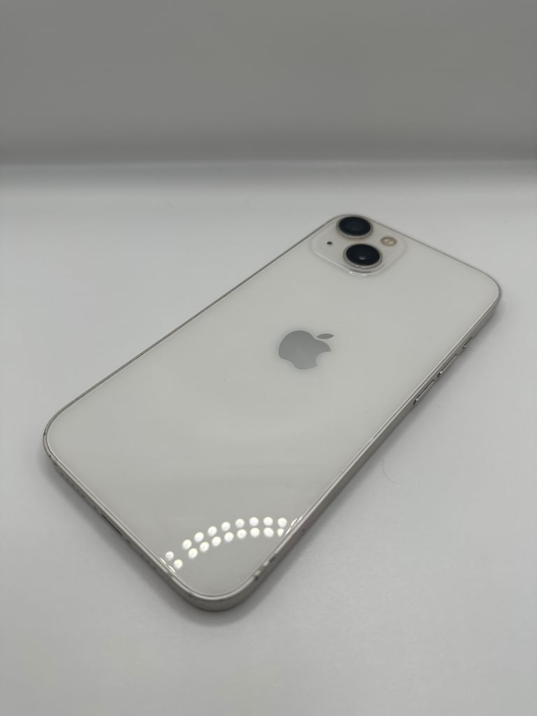 PRISTINE: Apple iPhone 13, 64gb, White (UNLOCKED)