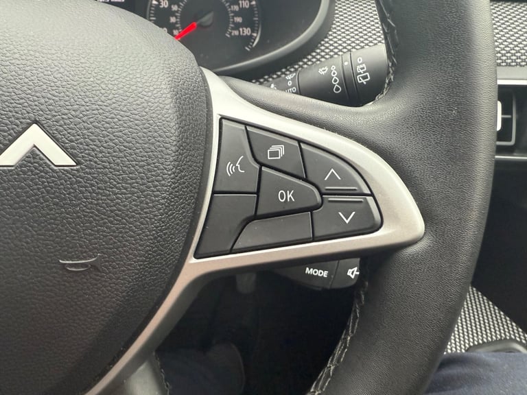2025 Dacia Sandero Journey TCe 90 MY24 HATCHBACK Petrol Manual