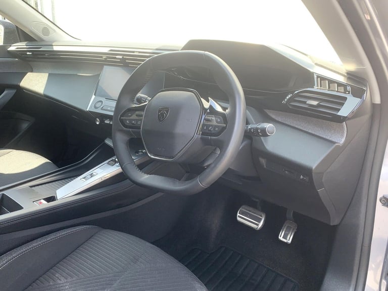 2022 Peugeot 308 1.2 PureTech Active Premium EAT Euro 6 (s/s) 5dr HATCHBACK Petrol Automatic