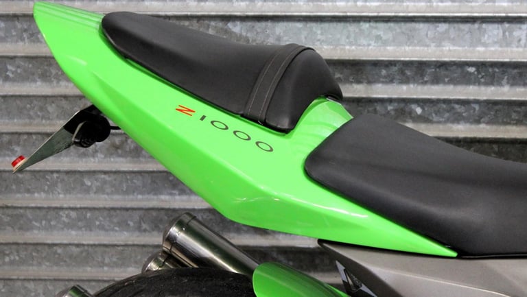 2005 05 KAWASAKI Z1000 Z ZR 1000 ABS GREEN HPI CLEAR FULL SERVICE HISTORY NEWMOT