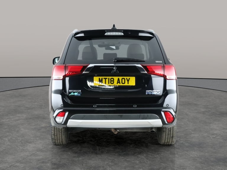 2018 Mitsubishi Outlander 2.0h 12kWh 5hs SUV 5dr Petrol Plug-in Hybrid CVT 4WD Euro 6 (s/s) (200 ...