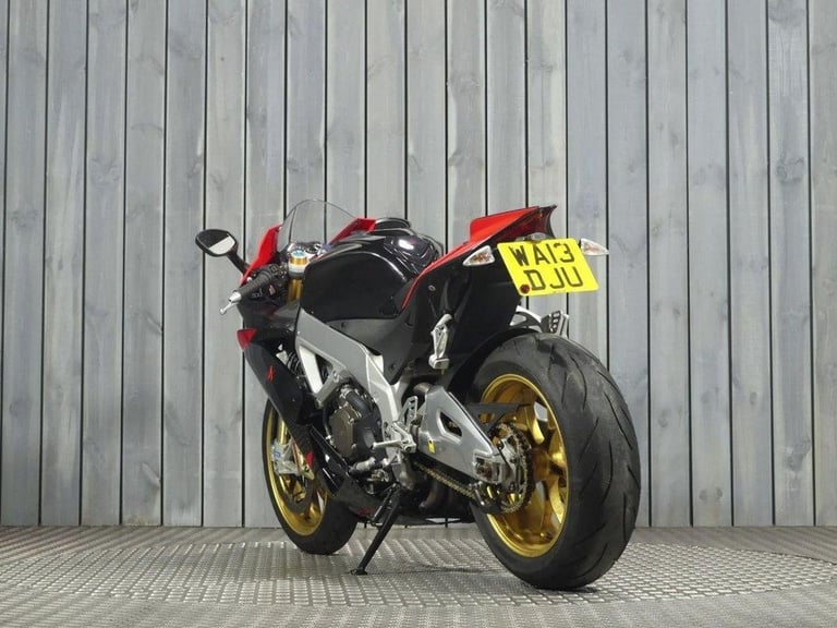 2013 13 APRILIA RSV4