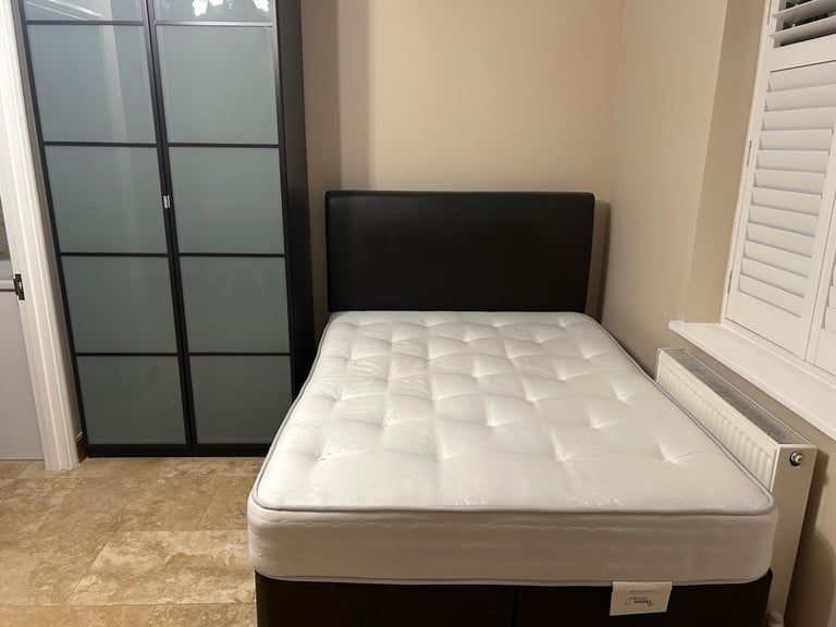 Studio room to rent 