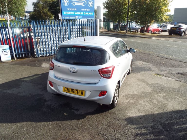 2014 Hyundai i10 1.0 Premium Hatchback 5dr Petrol Manual Euro 5 (66 ps) Hatchback Petrol Manual