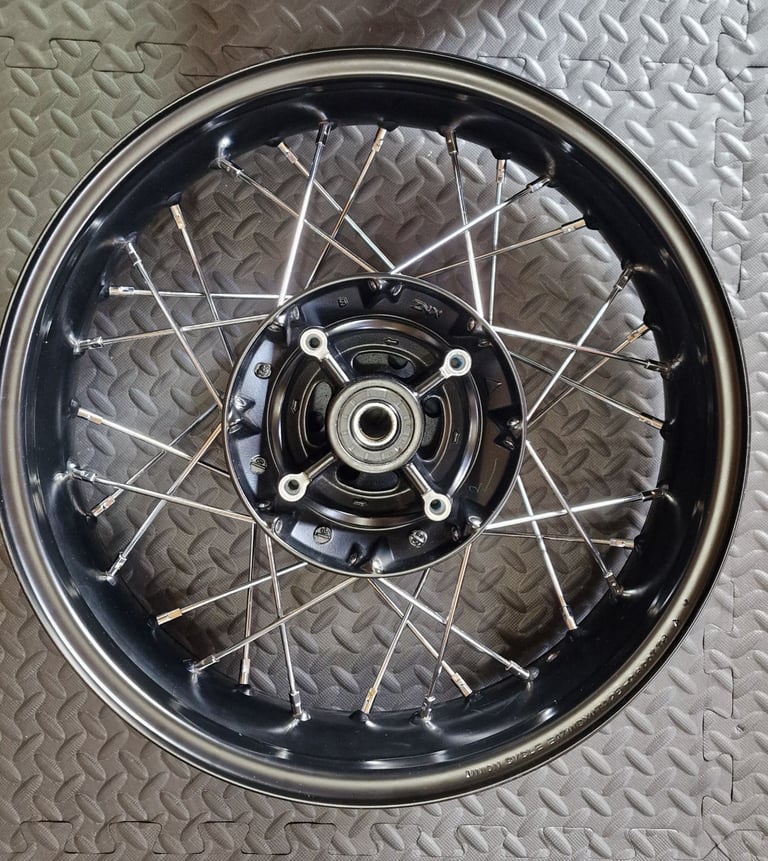 Genuine Triumph Bonneville T120 (Black) Front & Rear wheels