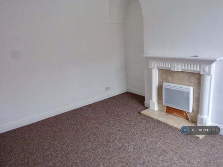 2 bedroom house in Runswick Street, Leeds, LS11 (2 bed) (#2662255)