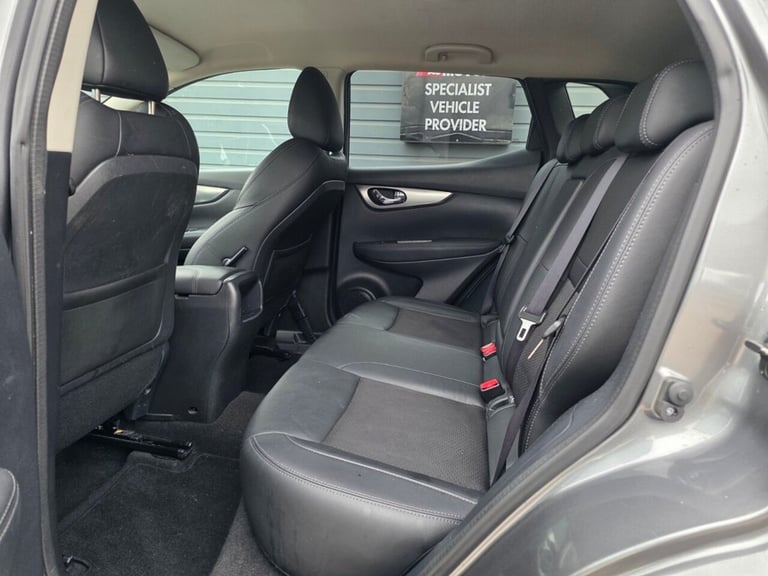 2018 Nissan Qashqai 1.6 dCi Tekna SUV 5dr Diesel XTRON Euro 6 (s/s) (130 ps) HATCHBACK Diesel Aut...