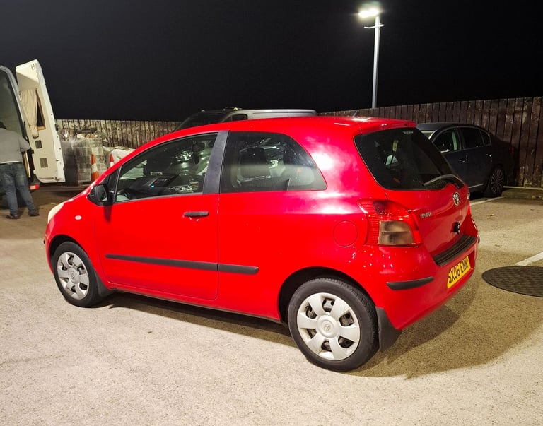 Toyota, YARIS, 1.0 litre Hatchback, 2006, Manual, 996 (cc), 3 Low Insurance Good Condition