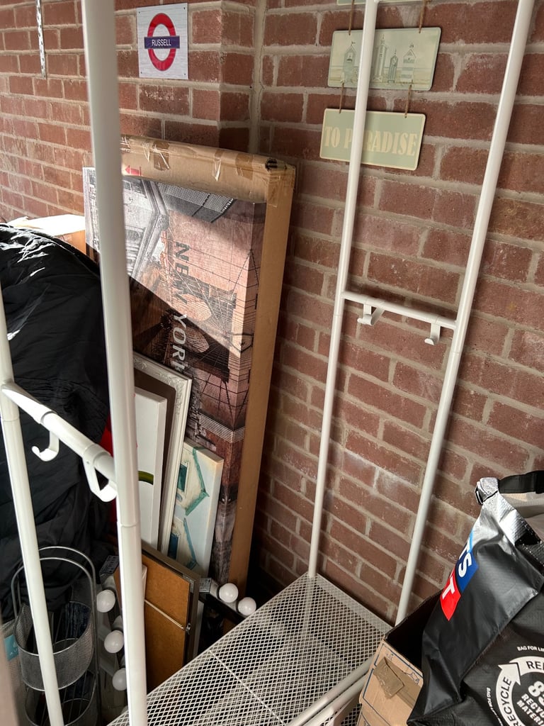 image for clothes rail 