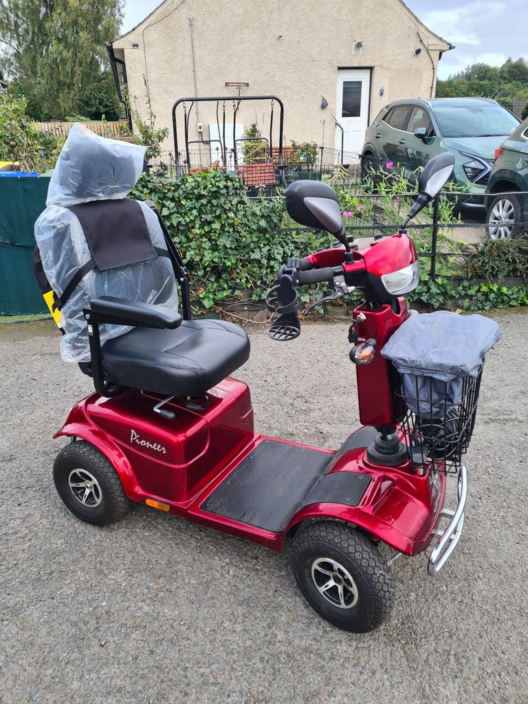 image for Larger 8 mph pioneer rascal mobility scooter can deliver today 