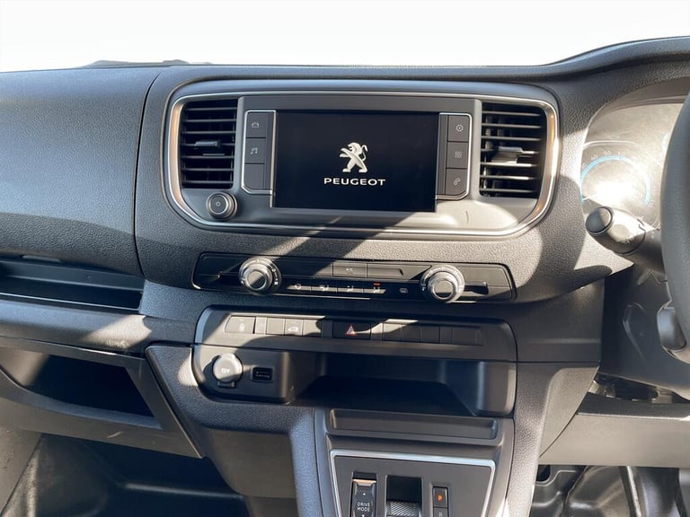 2024 Peugeot e-Expert e 1000 75kWh Professional Premium + Standard Panel Van Auto MWB 6dr (7kW Ch...