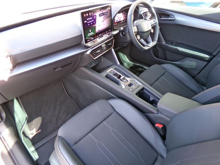 2025 Cupra Formentor 1.5 eHybrid 25.8kWh V1 SUV 5dr Petrol Plug-in Hybrid DSG Euro 6 (s/s) (204 H...