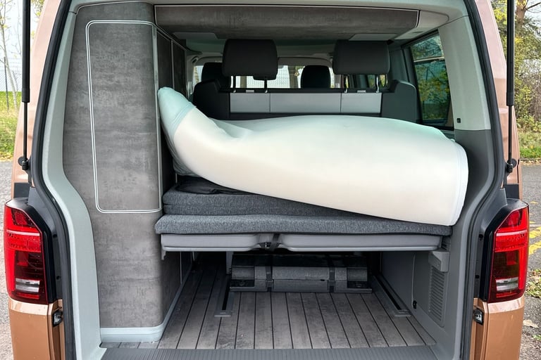 2020 Volkswagen California 2.0 TDI Ocean 199 5dr DSG Camper Van Diesel Automatic