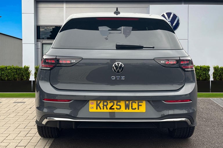 2025 Volkswagen Golf 1.5 TSI 272 GTE eHybrid 5dr DSG **PAN ROOF, HEADS UP** Hatchback PETROL/ELEC...