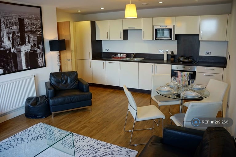 2 bedroom flat in Venice Corte, London, SE13 (2 bed) (#2191266)