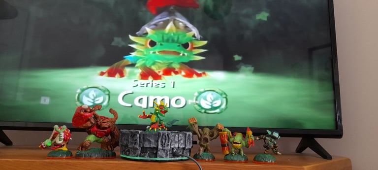 Skylanders Characters season 1 + 2