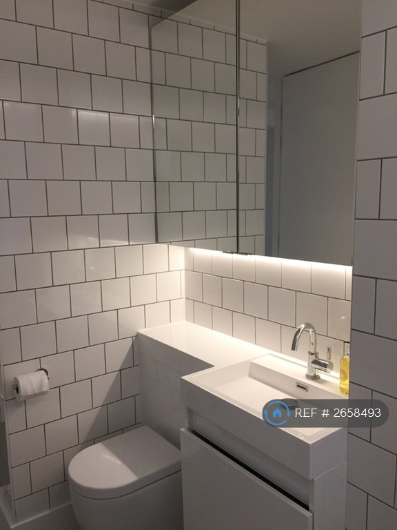 3 bedroom flat in Manning House, London, W11 (3 bed) (#2658493)