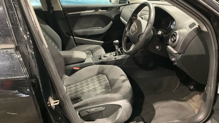 2013 Audi A3 1.6 TDI SE Sportback 5dr Diesel Manual Euro 5 (s/s) (105 ps) Hatchback Diesel Manual