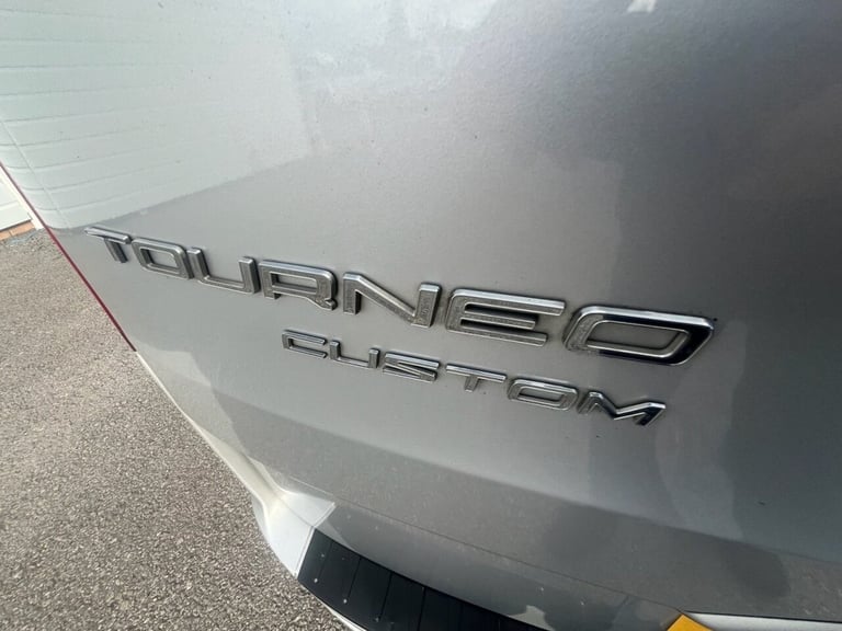 2022 Ford Tourneo Custom 2.0 EcoBlue 130ps L/R 8 Seater Titanium Auto MPV DIESEL Automatic